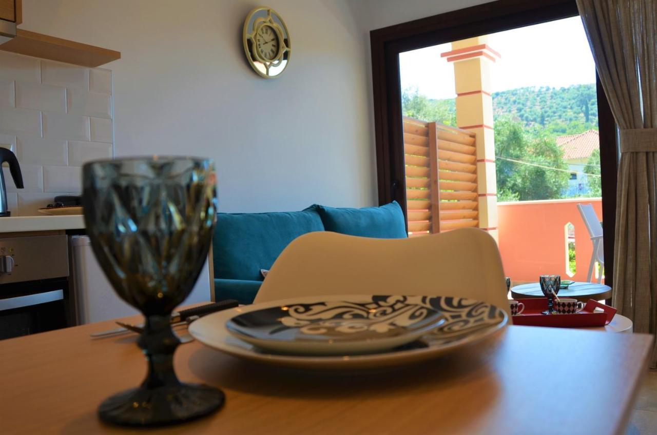 Pagiatakis Suites Parga Exterior foto